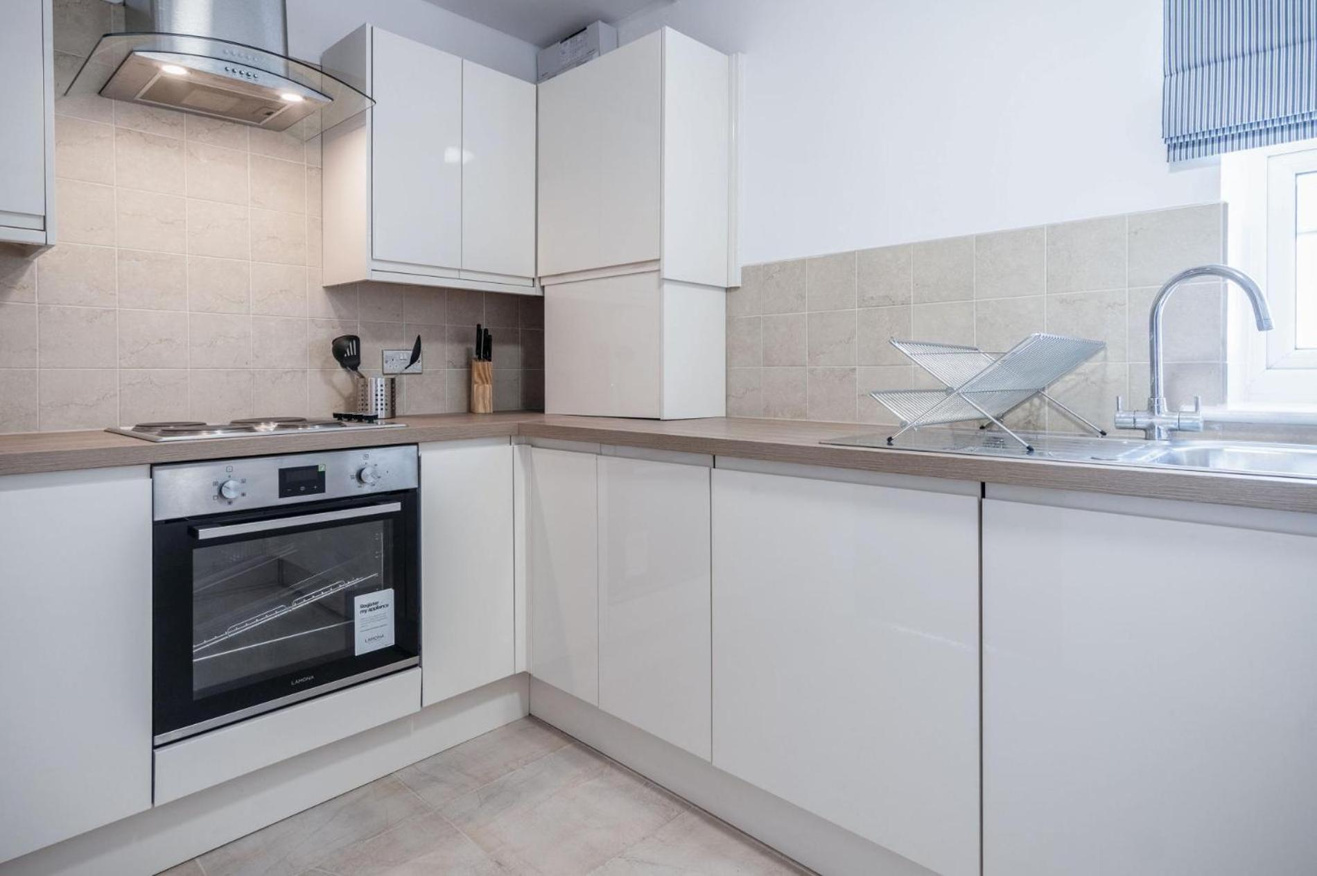Haven View - 2 Bedroom Apartment - Milford Haven Zewnętrze zdjęcie