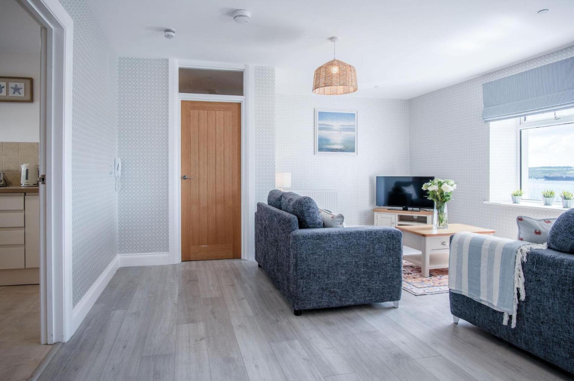 Haven View - 2 Bedroom Apartment - Milford Haven Zewnętrze zdjęcie