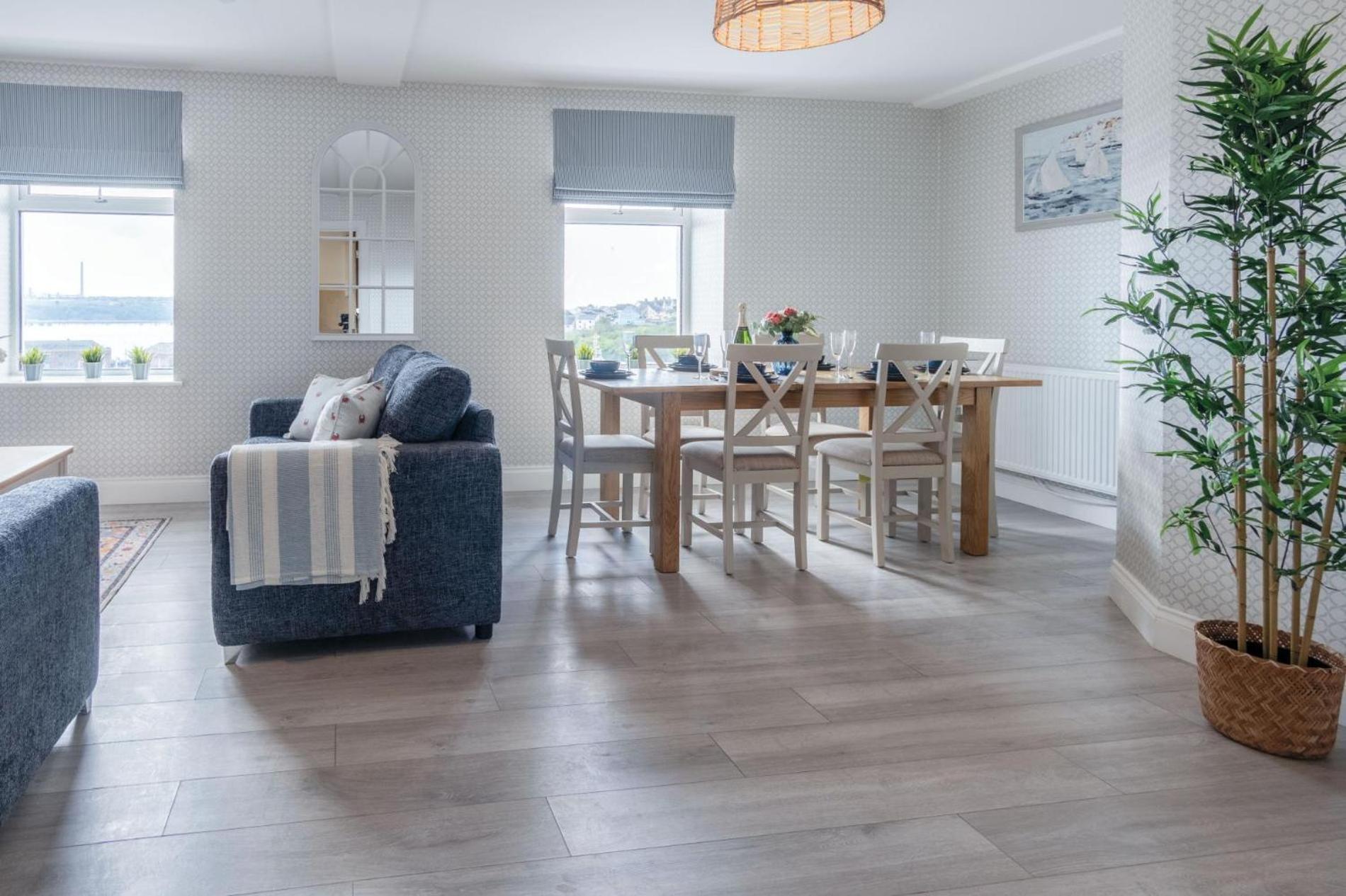 Haven View - 2 Bedroom Apartment - Milford Haven Zewnętrze zdjęcie
